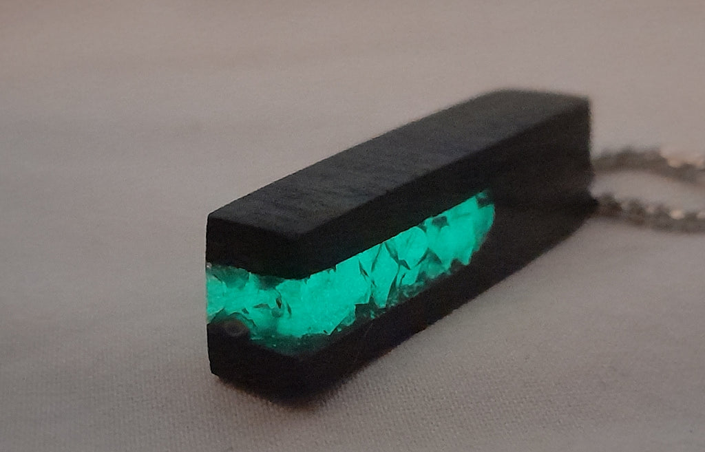Handmade Irish Bog Oak Bar Pendant – Glow-in-the-Dark Green Stone Channel | Silver Chain