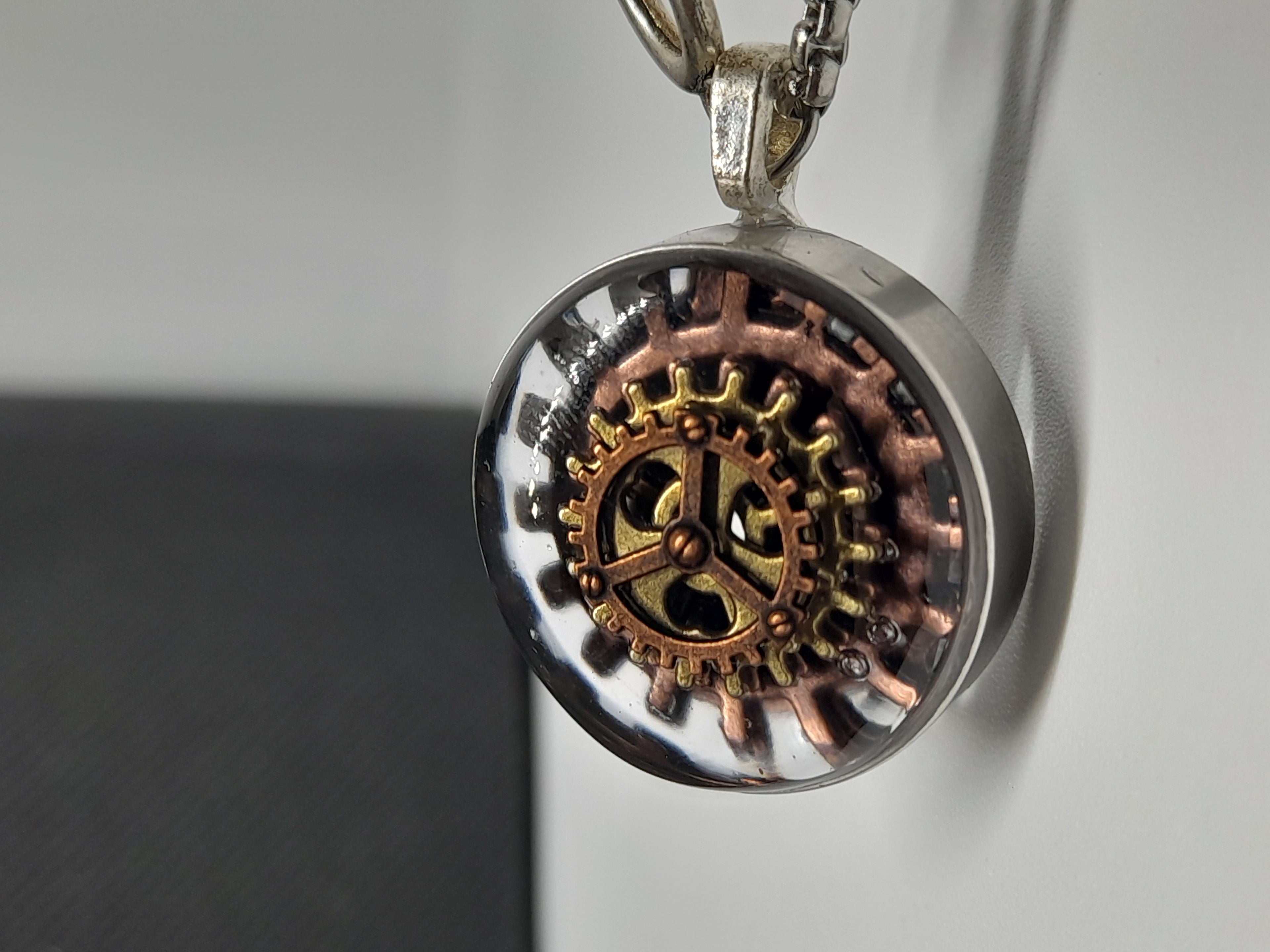 Bronze gear steampunk pendants
