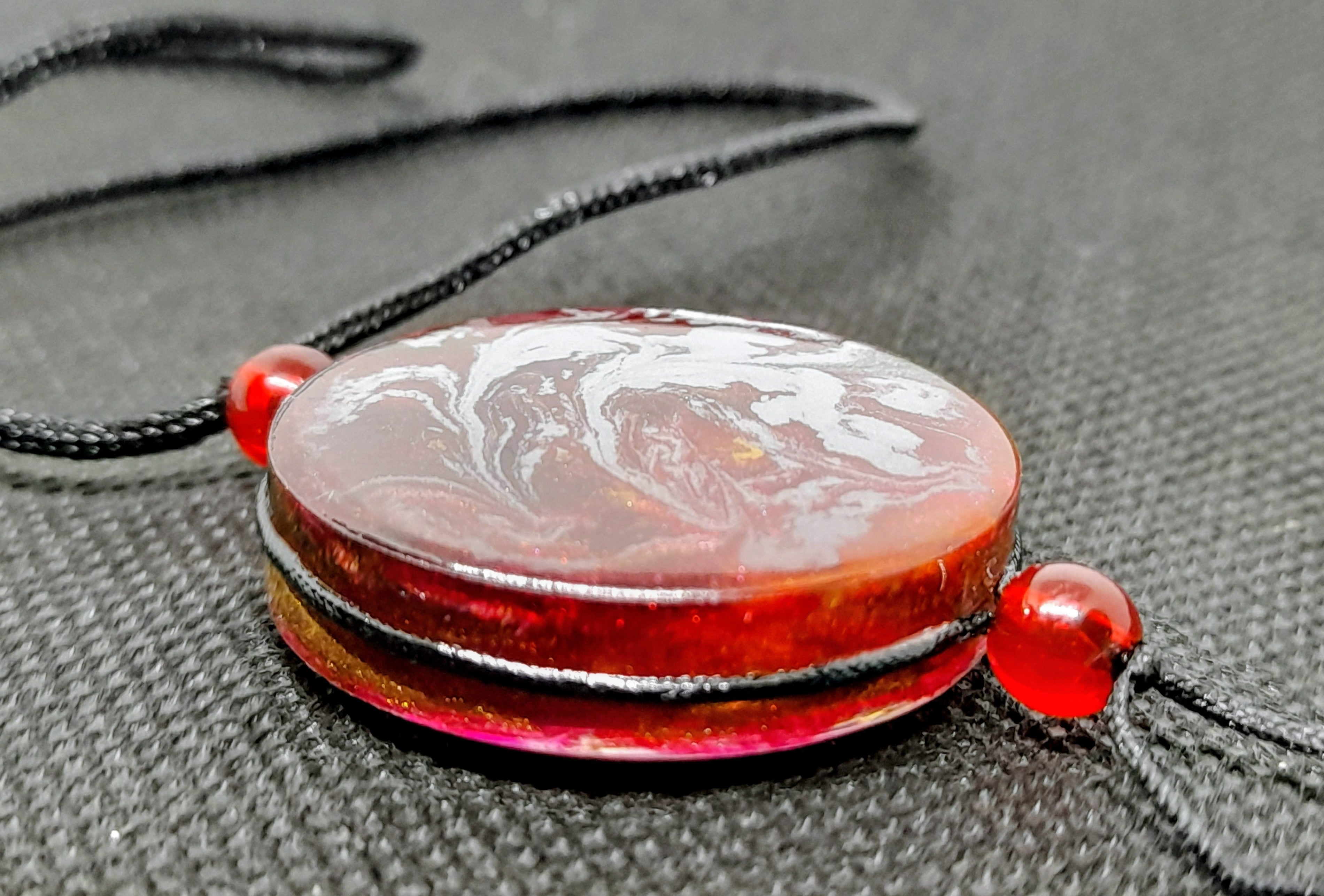 Double sided swirl necklace